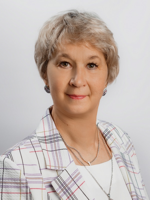 Лутченко Светлана Геннадьевна.